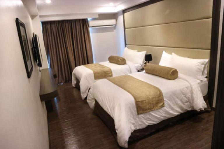 My Happy Place West Avenue Suites Quezon City Buitenkant foto