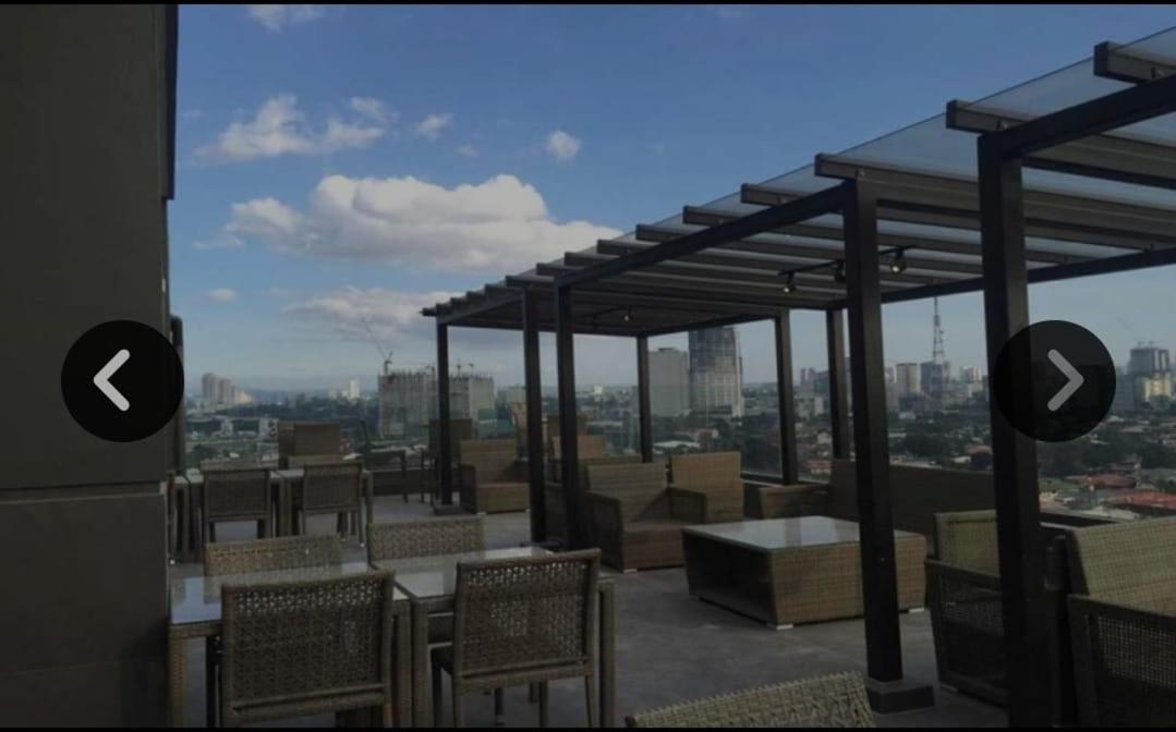 My Happy Place West Avenue Suites Quezon City Buitenkant foto